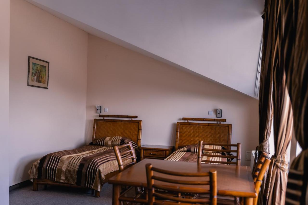 Hotel Orbel Dobrinishte Eksteriør billede
