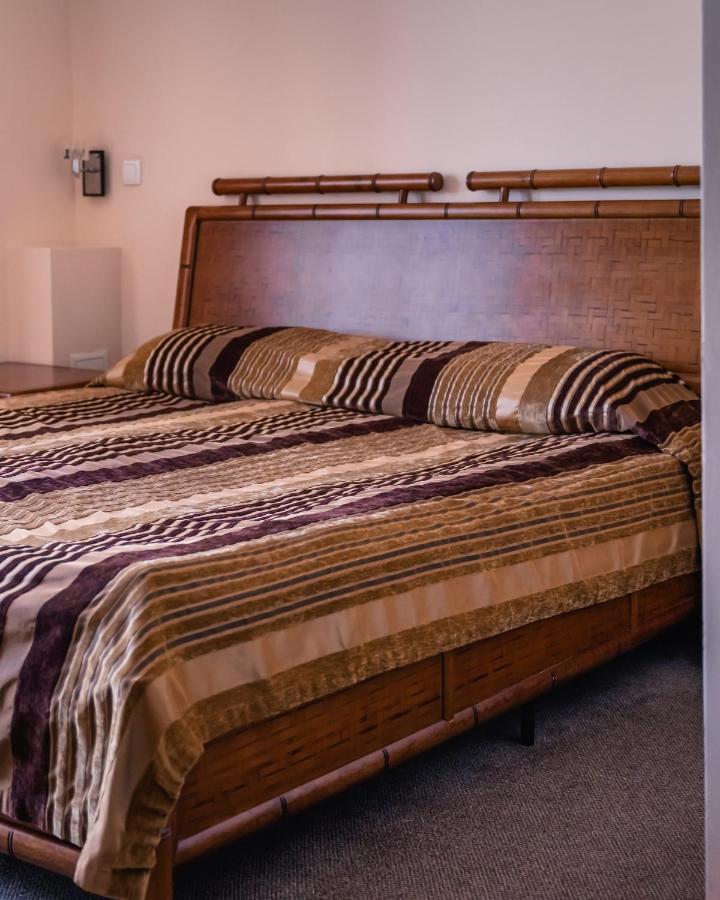 Hotel Orbel Dobrinishte Eksteriør billede
