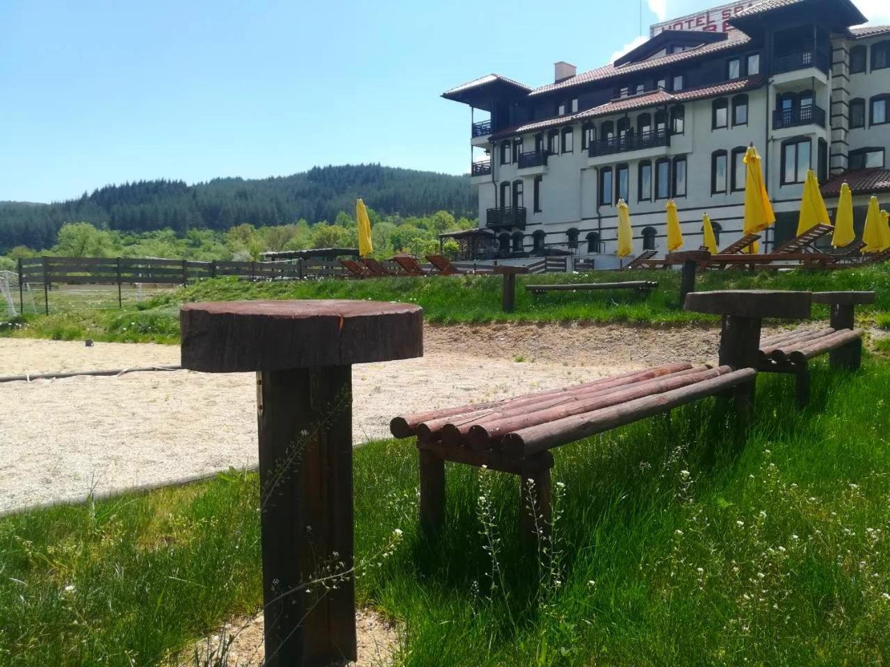Hotel Orbel Dobrinishte Eksteriør billede
